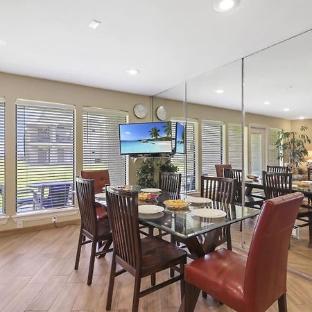 Ground Floor Beachfront Beauty! Steps To The Beach And Pool South Padre Island Bilik gambar