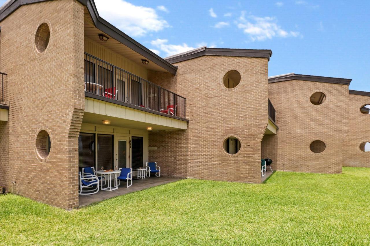 Ground Floor Beachfront Beauty! Steps To The Beach And Pool South Padre Island Luaran gambar