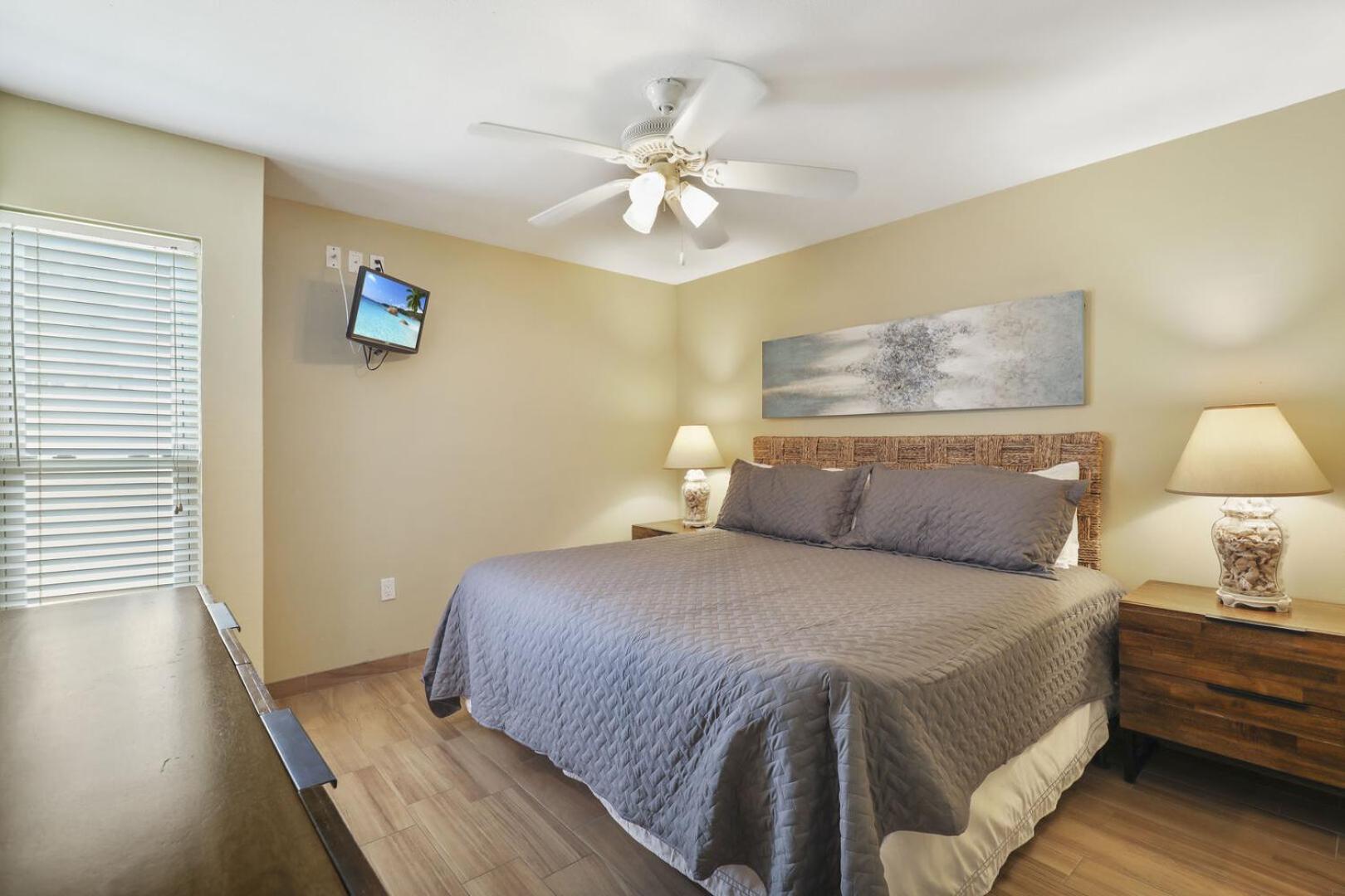 Ground Floor Beachfront Beauty! Steps To The Beach And Pool South Padre Island Bilik gambar